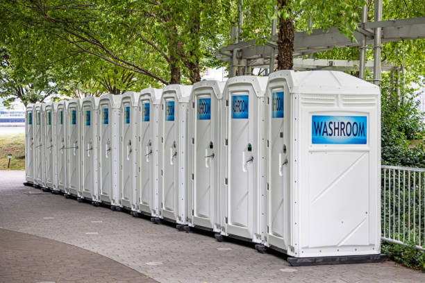 Best Portable bathroom rental  in Newport, KY